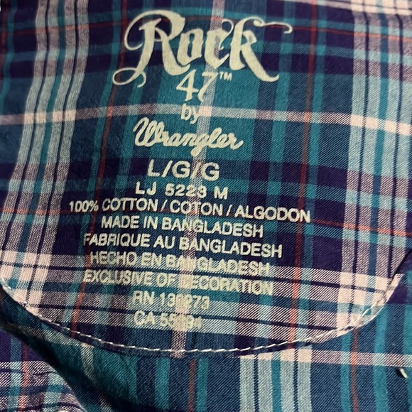 Rock 47 plaid button down - Picture 2 of 3